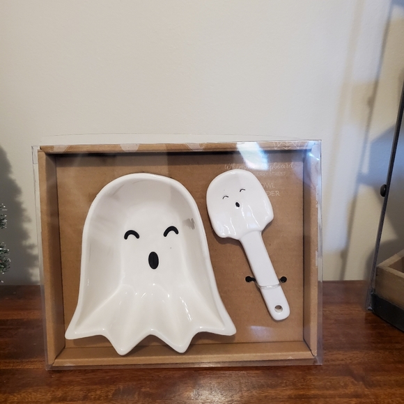 10 strawberry street ghost dip bowl and spreader - Picture 1 of 3